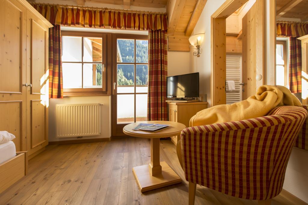 Berghotel Johanneshof Anterselva di Mezzo Esterno foto