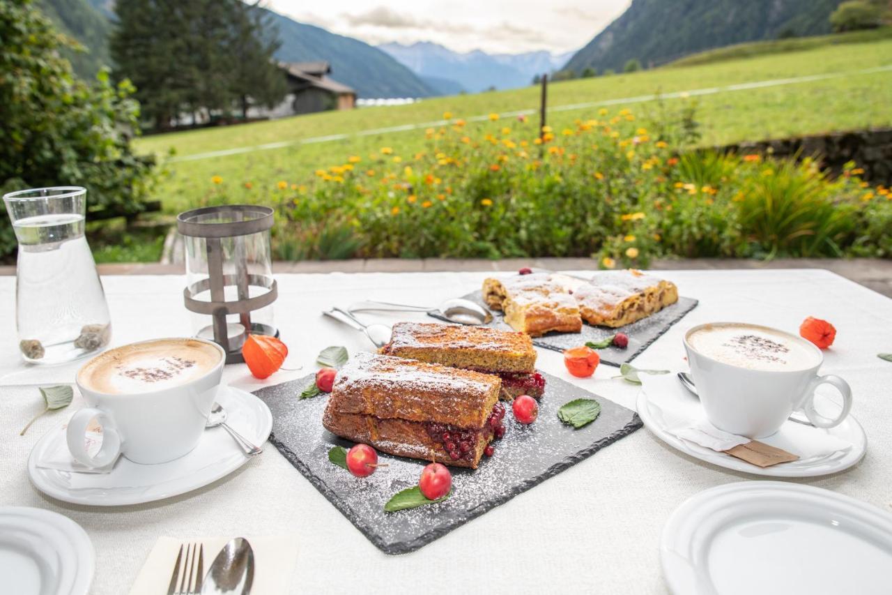 Berghotel Johanneshof Anterselva di Mezzo Esterno foto