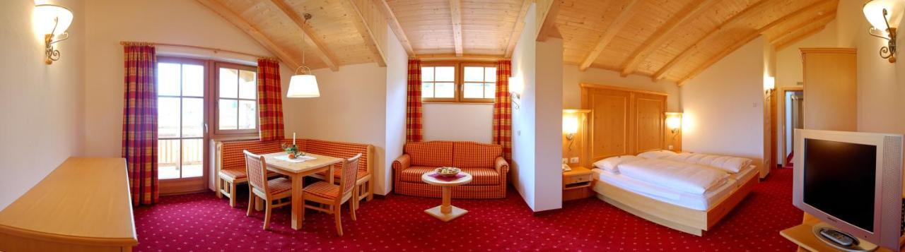 Berghotel Johanneshof Anterselva di Mezzo Esterno foto